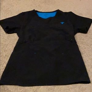 5/$25 large black med couture scrub top